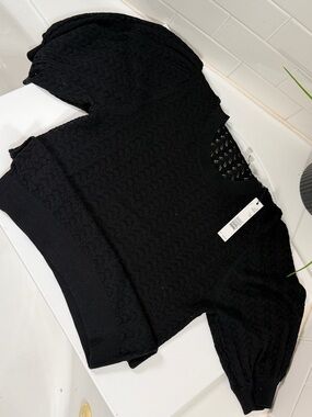 Elie Tahari black Sweater. Oversized Small. NEW with Tags